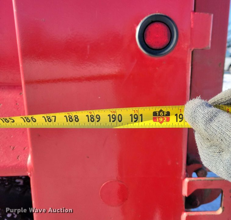 image for item EA2820 2003 Peterbilt 379 dump truck