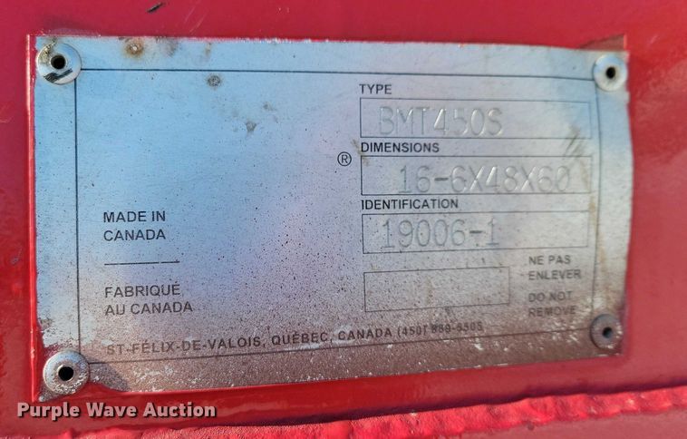 image for item EA2820 2003 Peterbilt 379 dump truck