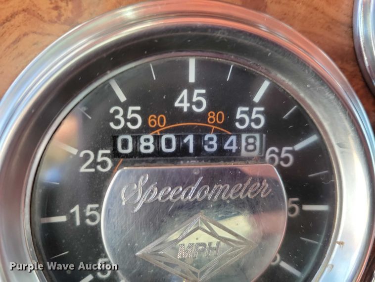 image for item EA2820 2003 Peterbilt 379 dump truck