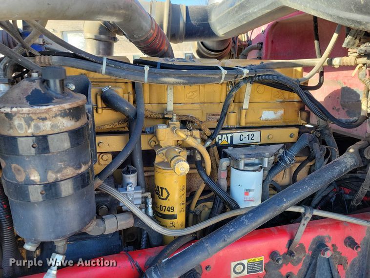 image for item EA2820 2003 Peterbilt 379 dump truck