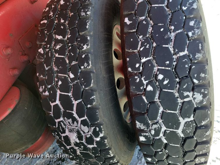 image for item EA2820 2003 Peterbilt 379 dump truck