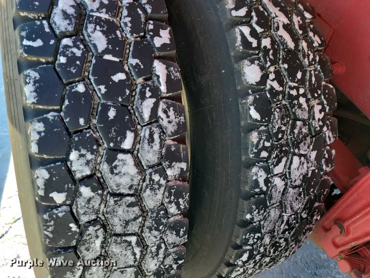 image for item EA2820 2003 Peterbilt 379 dump truck