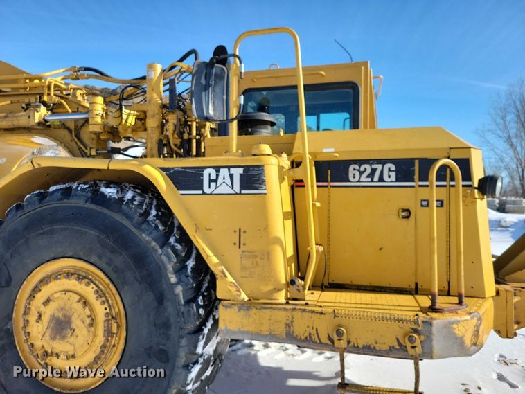 image for item EA2821 2006 Caterpillar 627G conventional scraper 