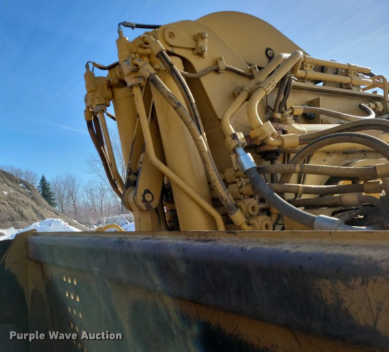 image for item EA2821 2006 Caterpillar 627G conventional scraper 