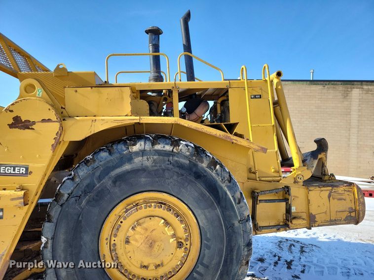 image for item EA2821 2006 Caterpillar 627G conventional scraper 