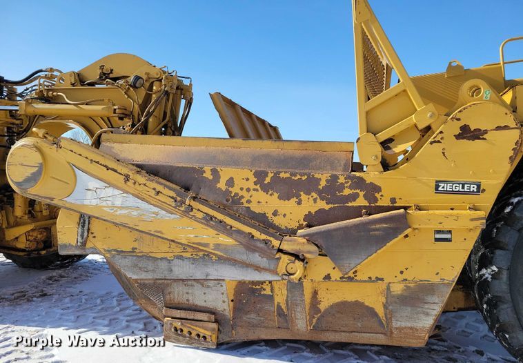 image for item EA2821 2006 Caterpillar 627G conventional scraper 