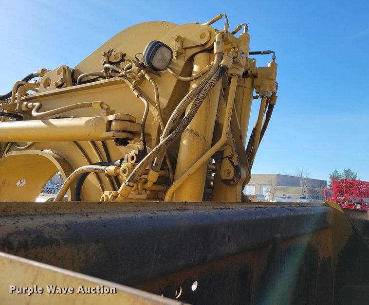 image for item EA2821 2006 Caterpillar 627G conventional scraper 
