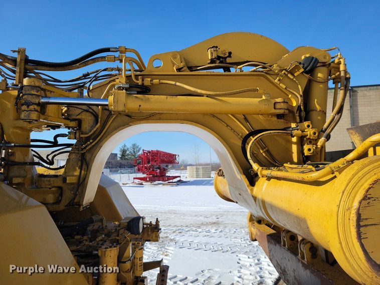 image for item EA2821 2006 Caterpillar 627G conventional scraper 