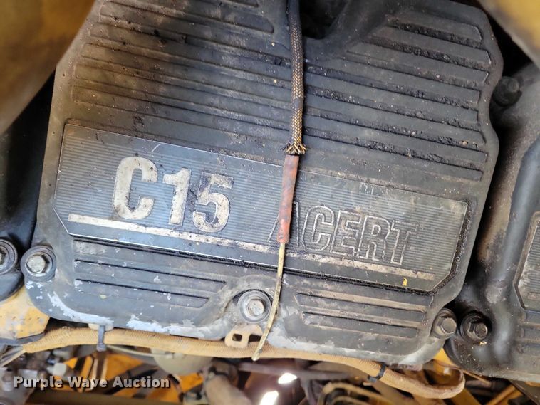 image for item EA2821 2006 Caterpillar 627G conventional scraper 