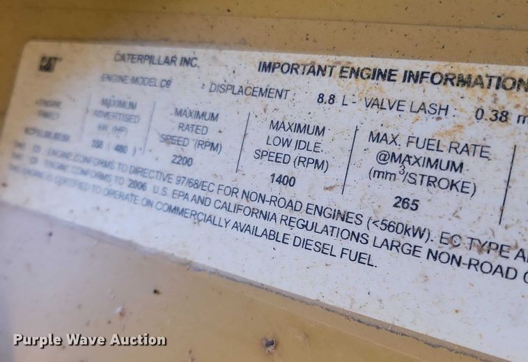image for item EA2821 2006 Caterpillar 627G conventional scraper 