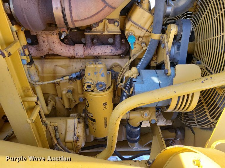 image for item EA2821 2006 Caterpillar 627G conventional scraper 