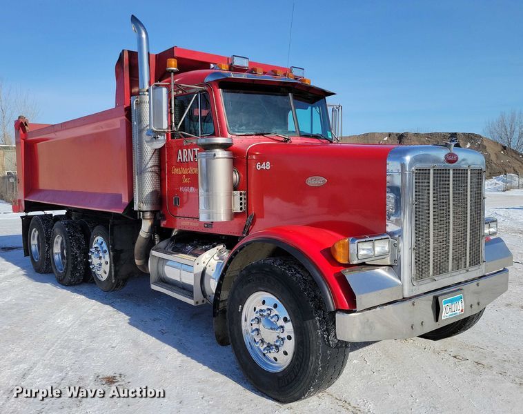 image for item EA2822 1995 Peterbilt 357 dump truck