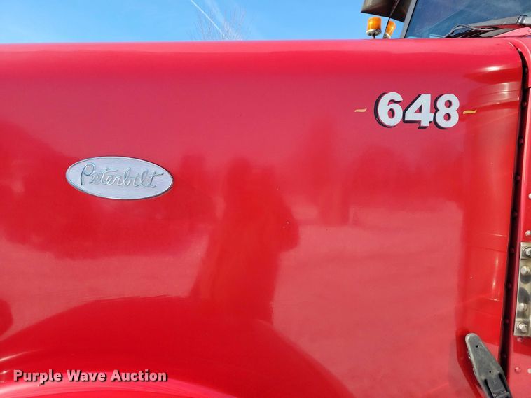 image for item EA2822 1995 Peterbilt 357 dump truck