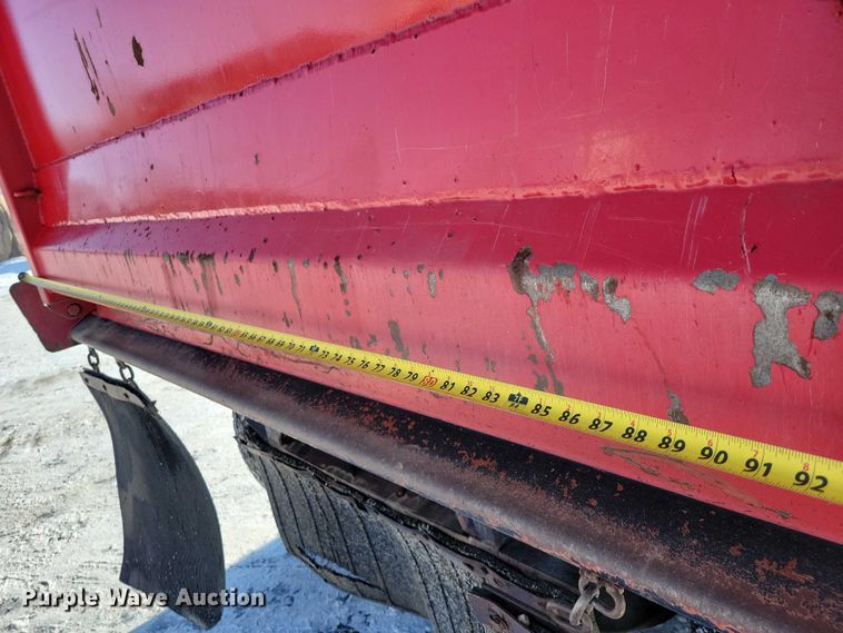 image for item EA2822 1995 Peterbilt 357 dump truck