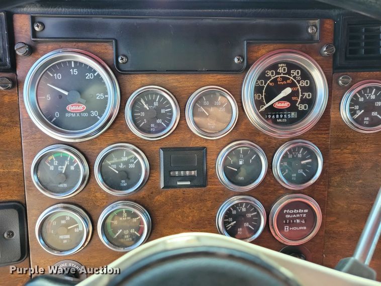 image for item EA2822 1995 Peterbilt 357 dump truck