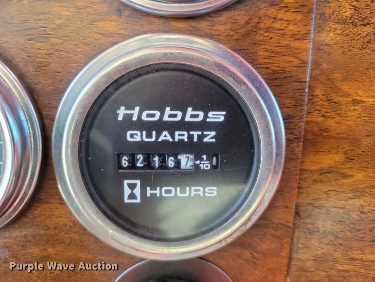 image for item EA2822 1995 Peterbilt 357 dump truck