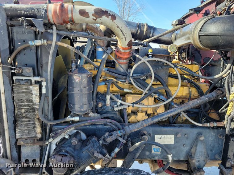 image for item EA2822 1995 Peterbilt 357 dump truck