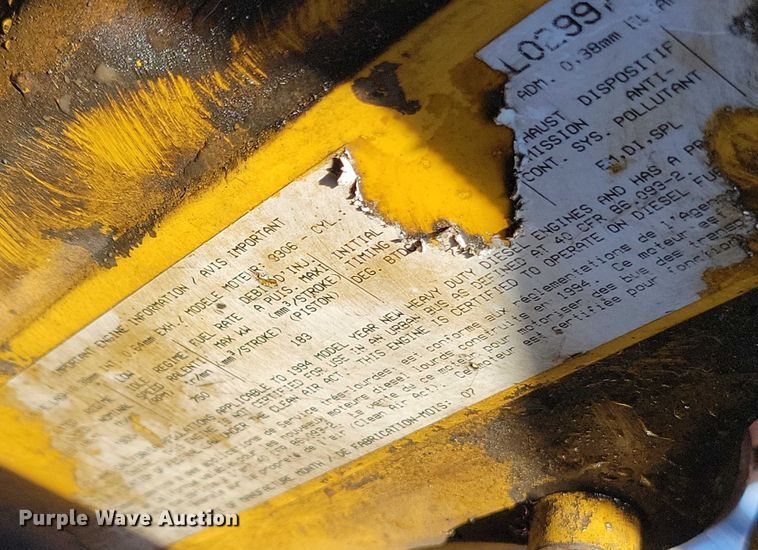 image for item EA2822 1995 Peterbilt 357 dump truck