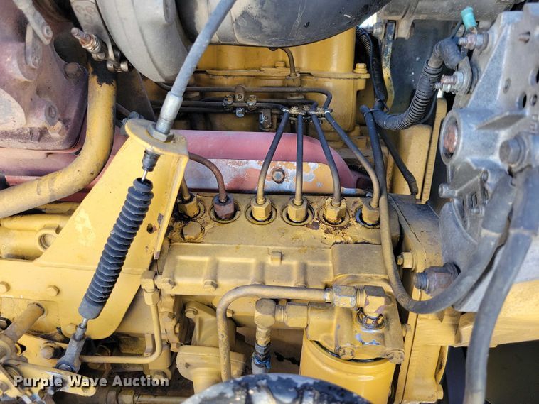 image for item EA2822 1995 Peterbilt 357 dump truck