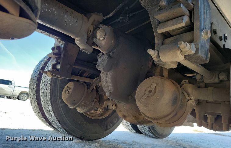 image for item EA2822 1995 Peterbilt 357 dump truck