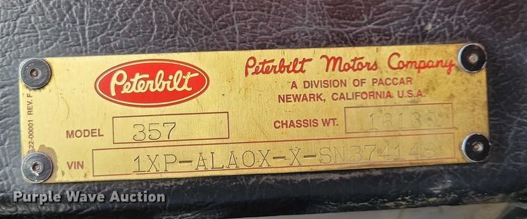 image for item EA2822 1995 Peterbilt 357 dump truck