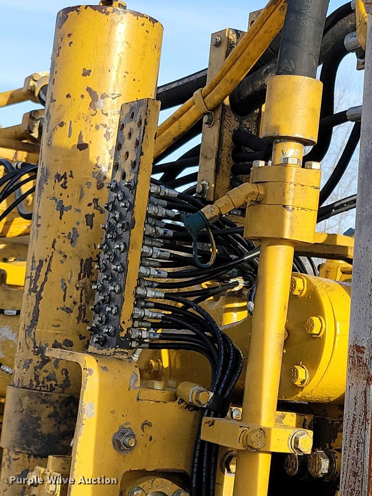 image for item EA2823 2006 Caterpillar 627G conventional scraper 