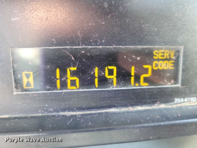 image for item EA2823 2006 Caterpillar 627G conventional scraper 