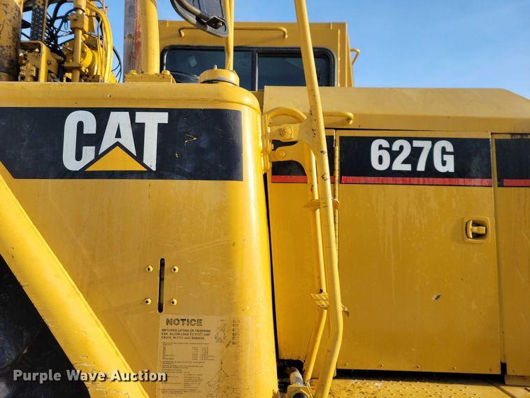 image for item EA2823 2006 Caterpillar 627G conventional scraper 