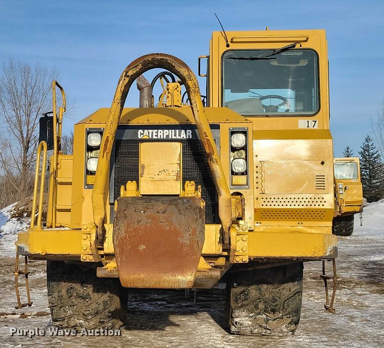 image for item EA2824 2005 Caterpillar 627G conventional scraper 