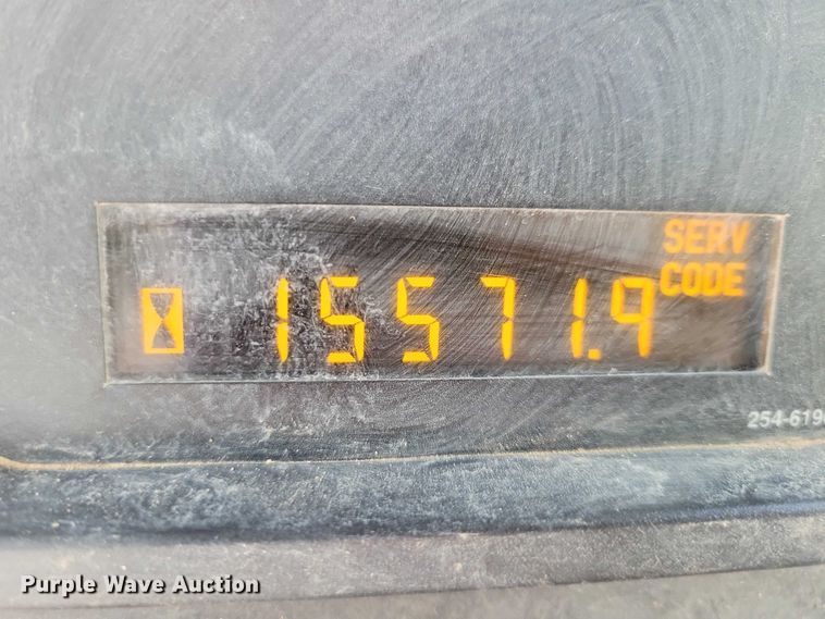 image for item EA2824 2005 Caterpillar 627G conventional scraper 