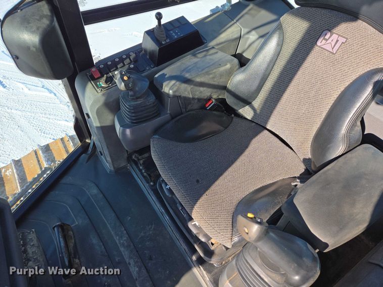 image for item EB1269 2016 Caterpillar D6K2 LGP dozer