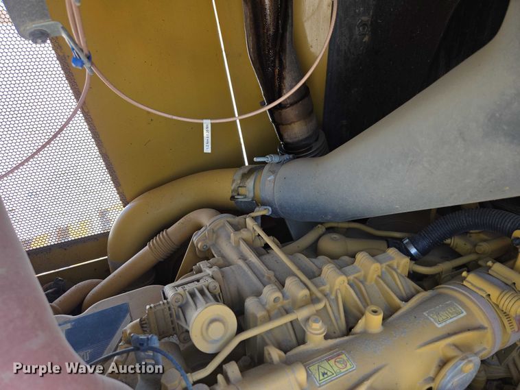 image for item EB1269 2016 Caterpillar D6K2 LGP dozer