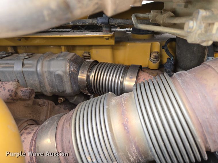 image for item EB1270 2018 Caterpillar D6T LGP dozer