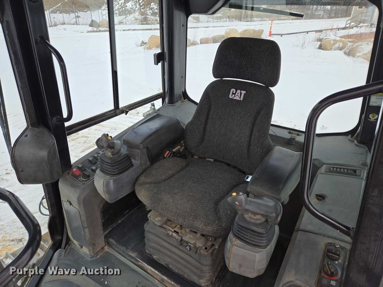 image for item EB1271 2014 Caterpillar D5K2 LGP dozer