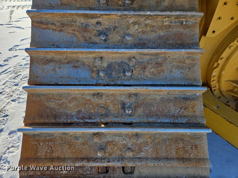 image for item EB1272 1998 Caterpillar D6R LGP dozer