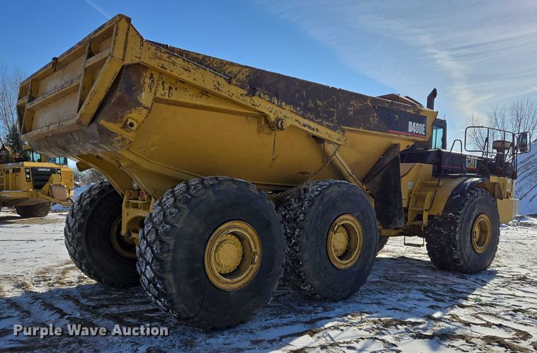 image for item EB1273 2000 Caterpillar D400EII articulated haul truck