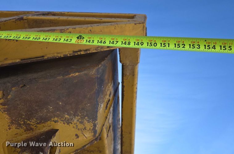 image for item EB1273 2000 Caterpillar D400EII articulated haul truck