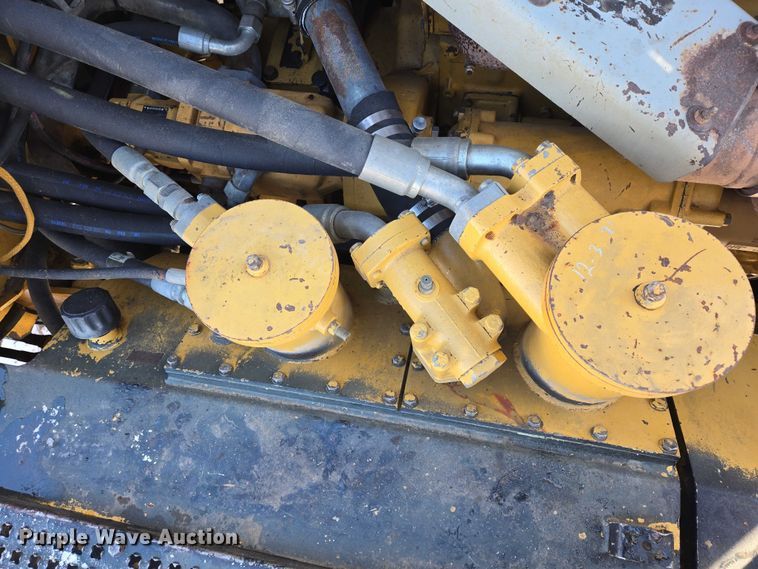 image for item EB1273 2000 Caterpillar D400EII articulated haul truck