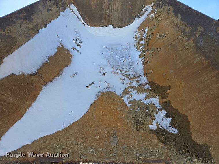 image for item EB1274 2014 Caterpillar 740B articulated haul truck