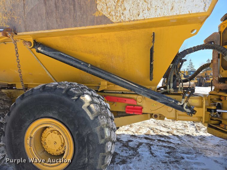 image for item EB1274 2014 Caterpillar 740B articulated haul truck