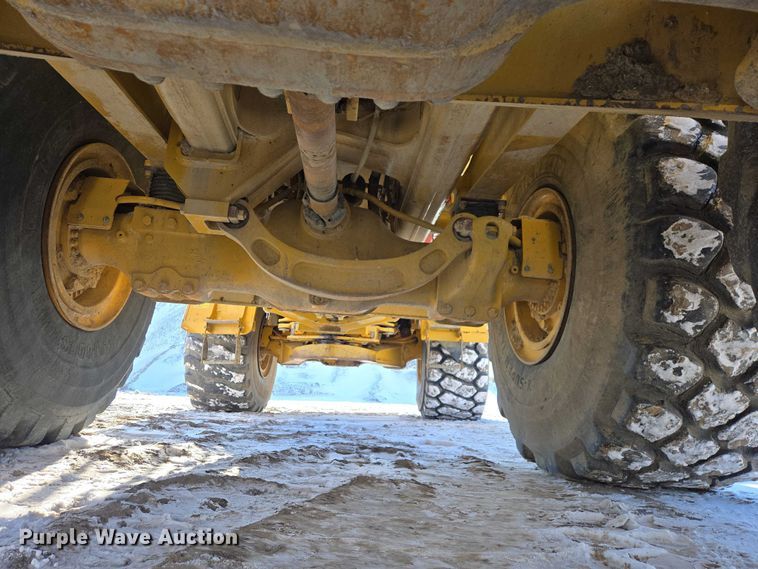 image for item EB1274 2014 Caterpillar 740B articulated haul truck