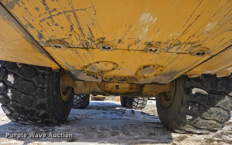 image for item EB1274 2014 Caterpillar 740B articulated haul truck
