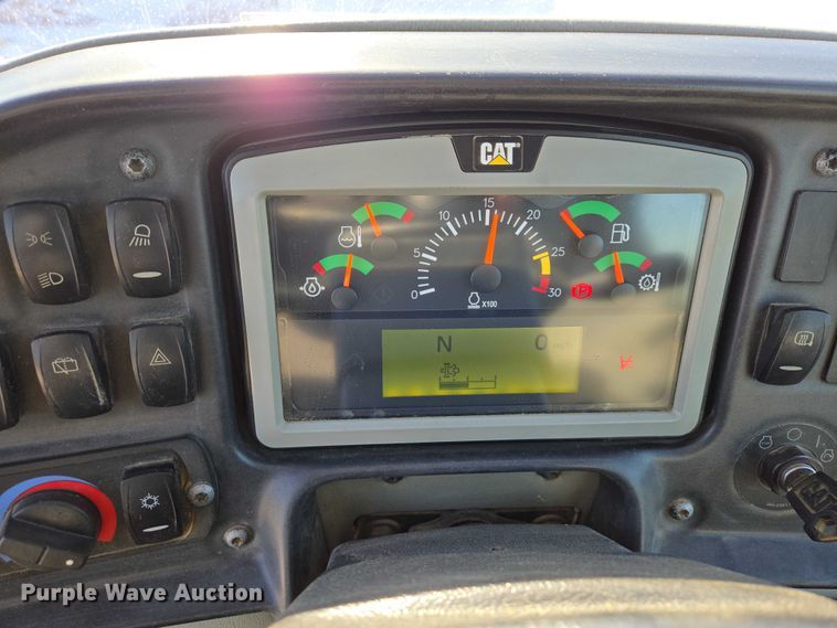 image for item EB1274 2014 Caterpillar 740B articulated haul truck