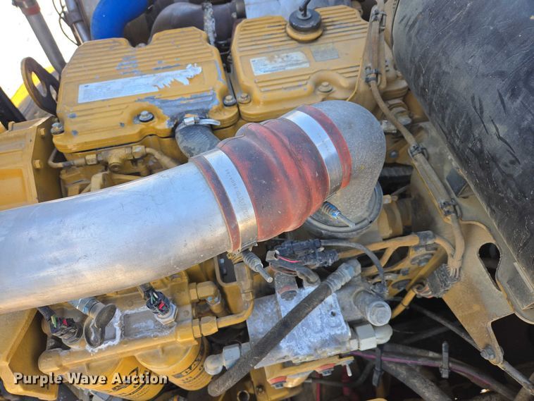 image for item EB1274 2014 Caterpillar 740B articulated haul truck