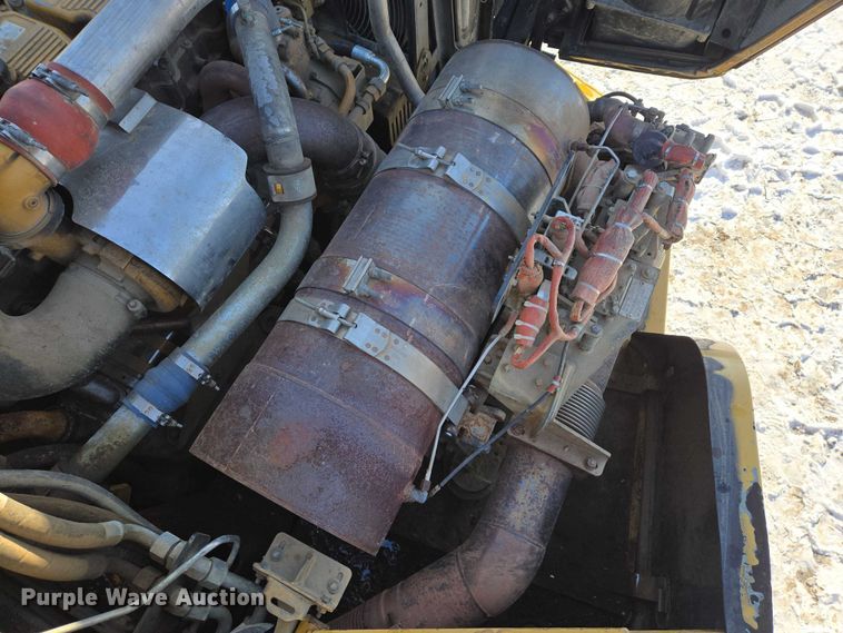 image for item EB1274 2014 Caterpillar 740B articulated haul truck