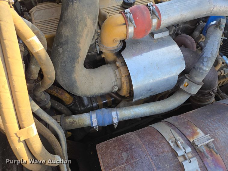 image for item EB1274 2014 Caterpillar 740B articulated haul truck