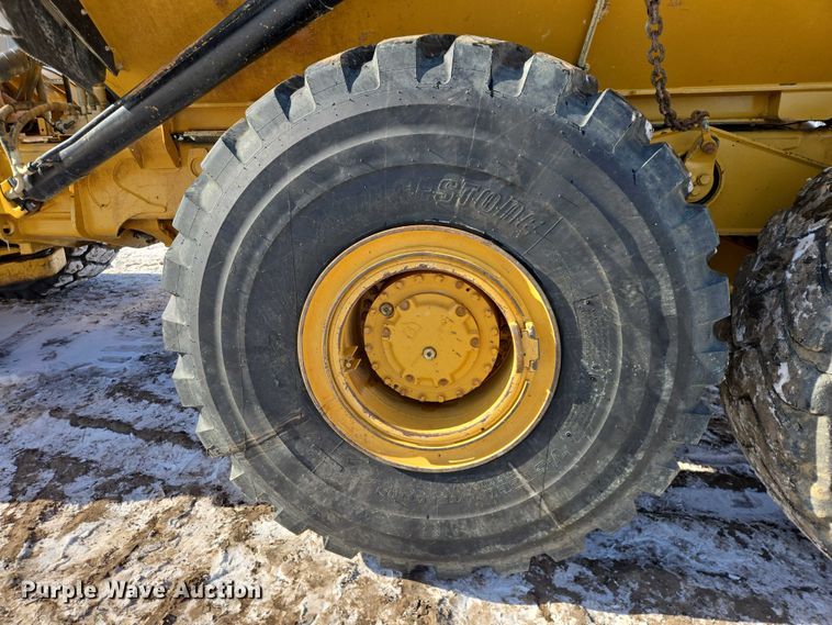 image for item EB1274 2014 Caterpillar 740B articulated haul truck