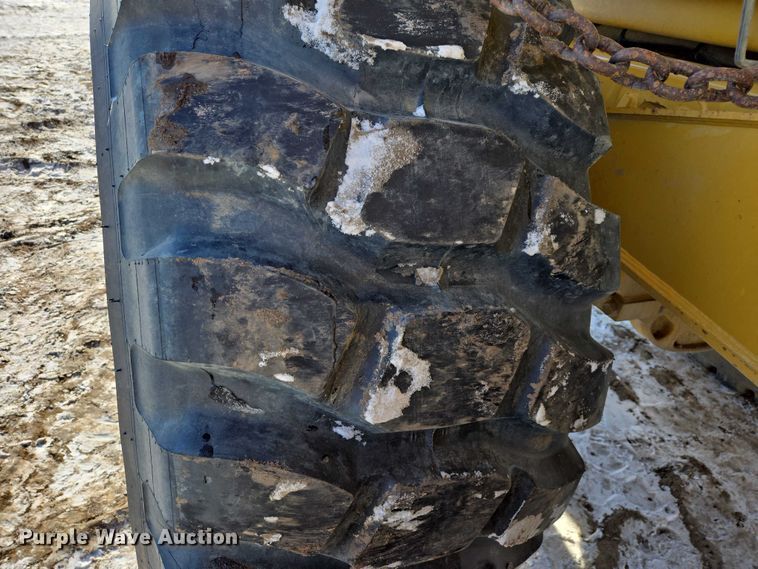 image for item EB1274 2014 Caterpillar 740B articulated haul truck