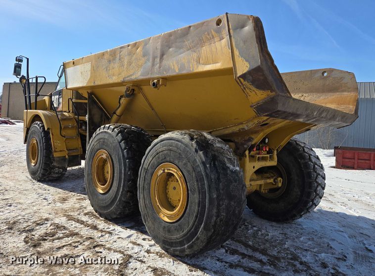 image for item EB1275 2015 Caterpillar 740B articulated haul truck