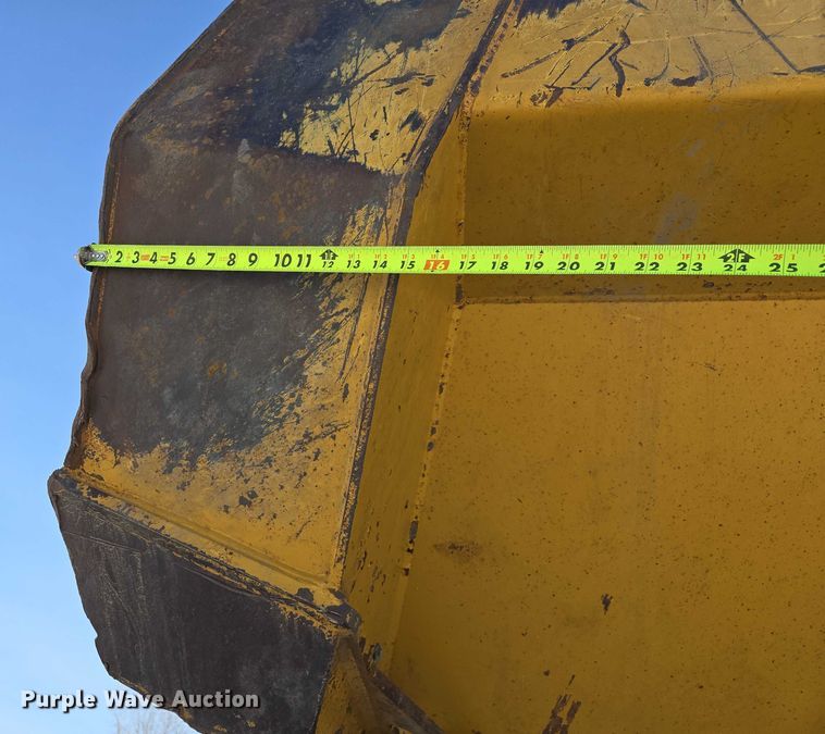 image for item EB1275 2015 Caterpillar 740B articulated haul truck